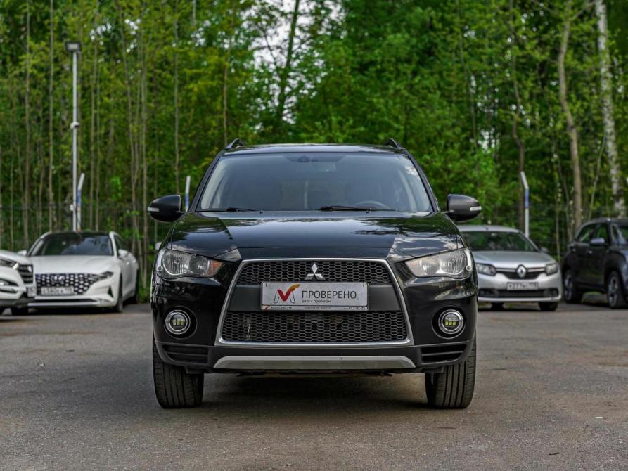 Mitsubishi Outlander II Рестайлинг Санкт-Петербург  - изображение 3