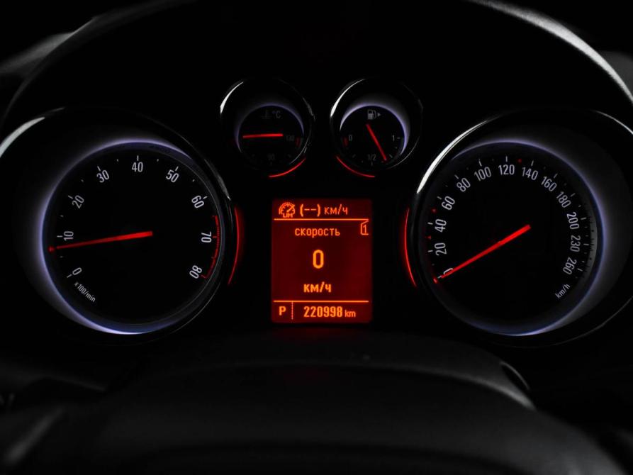 Opel Astra J Рестайлинг Санкт-Петербург  - изображение 16