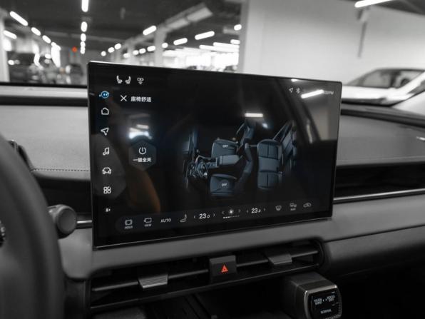 Toyota RAV4 VI (XA60) с пробегом 2026 года, цена 4 500 000 рублей, 15 км, внедорожник, Автокод Объявления
