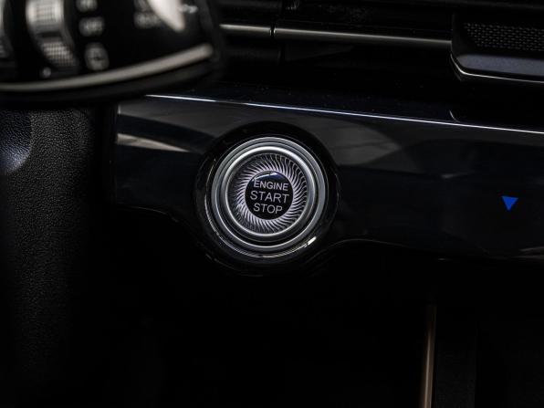 Omoda C5 I с пробегом 2023 года, цена 1 990 000 рублей, 49336 км, внедорожник, Автокод Объявления
