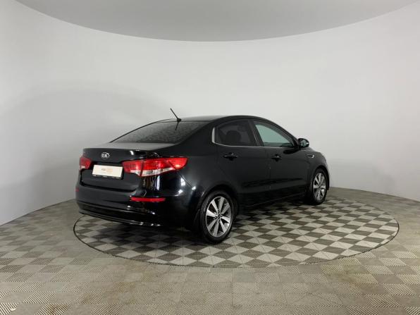 Kia Rio III Рестайлинг с пробегом 2016 года, цена 1 102 200 рублей, 101513 км, седан, Автокод Объявления