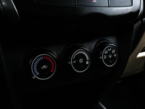 Mitsubishi ASX I с пробегом 2011 года, цена 1 049 000 рублей, 135351 км, внедорожник, Автокод Объявления