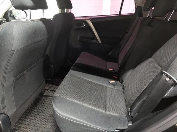 Toyota RAV4 IV (XA40) Рестайлинг с пробегом 2016 года, цена 1 799 000 рублей, 244692 км, внедорожник, Автокод Объявления