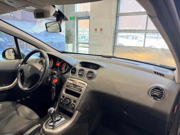 Peugeot 308 I Рестайлинг с пробегом 2012 года, цена 508 000 рублей, 135226 км, хэтчбек, Автокод Объявления