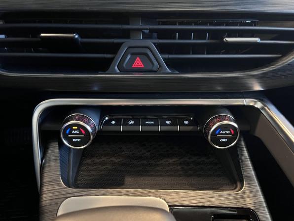 Geely Tugella I с пробегом 2022 года, цена 3 000 000 рублей, 46995 км, внедорожник, Автокод Объявления