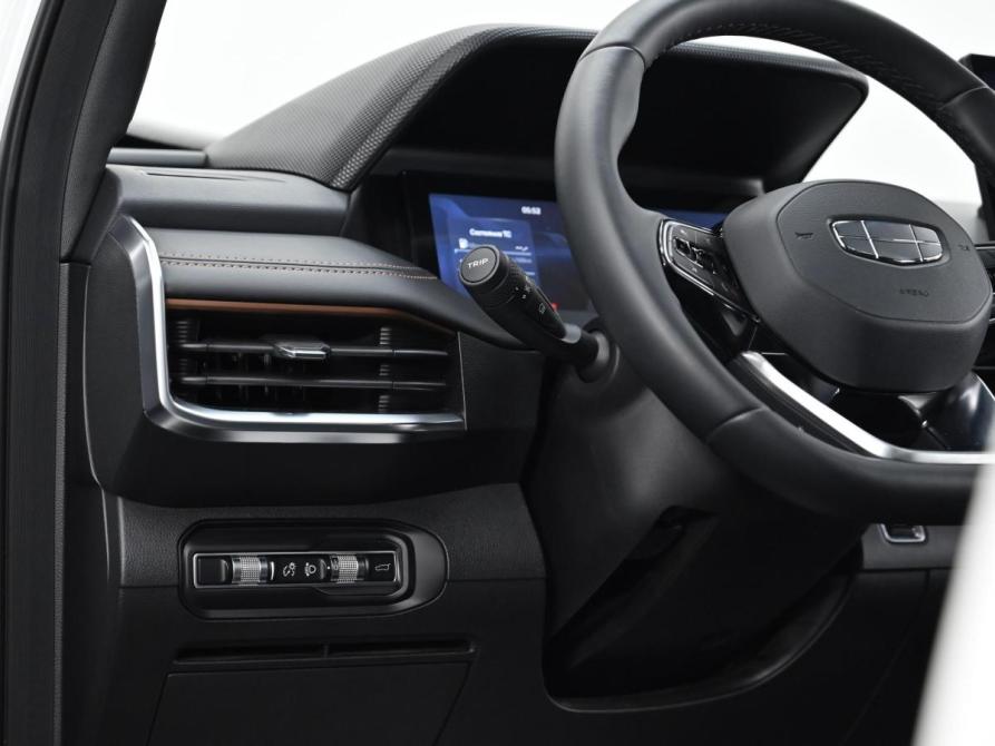 Geely Okavango I Рестайлинг Москва  - изображение 7