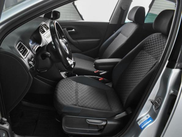 Volkswagen Polo V Рестайлинг с пробегом 2019 года, цена 1 179 000 рублей, 146405 км, седан, Автокод Объявления
