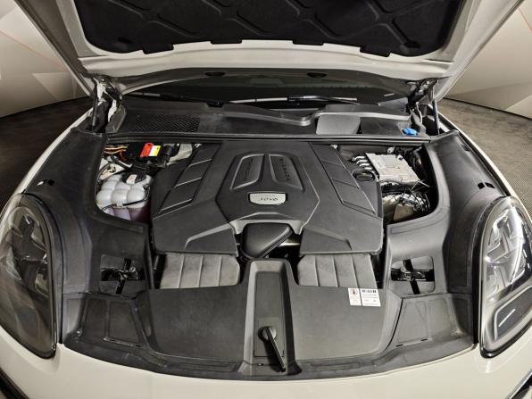 Porsche Cayenne III с пробегом 2021 года, цена 8 850 000 рублей, 49876 км, внедорожник, Автокод Объявления