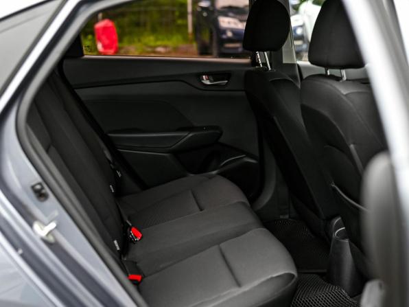 Hyundai Solaris I Рестайлинг с пробегом 2017 года, цена 1 270 000 рублей, 89152 км, седан, Автокод Объявления