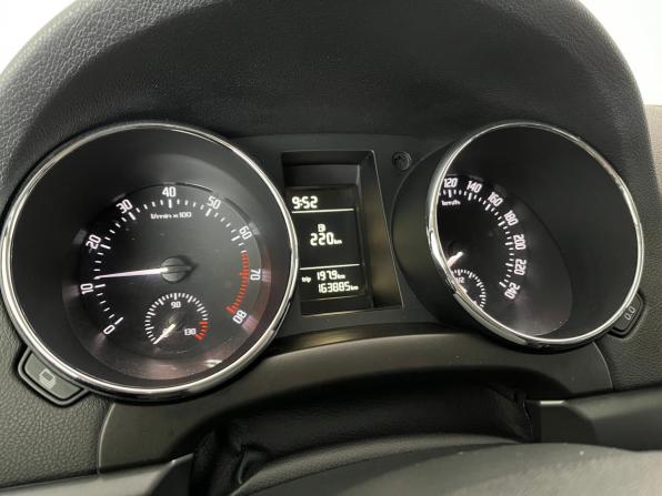 Skoda Yeti I с пробегом 2010 года, цена 720 000 рублей, 163841 км, внедорожник, Автокод Объявления