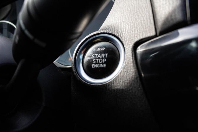 Mazda 6 III (GJ) с пробегом 2013 года, цена 1 430 000 рублей, 194743 км, седан, Автокод Объявления