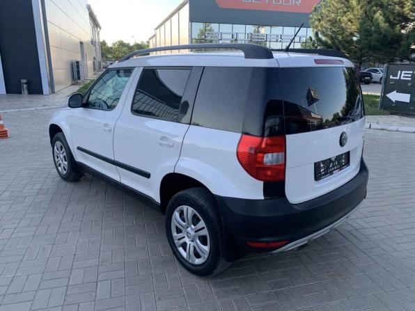 Skoda Yeti I с пробегом 2011 года, цена 749 900 рублей, 194555 км, внедорожник, Автокод Объявления