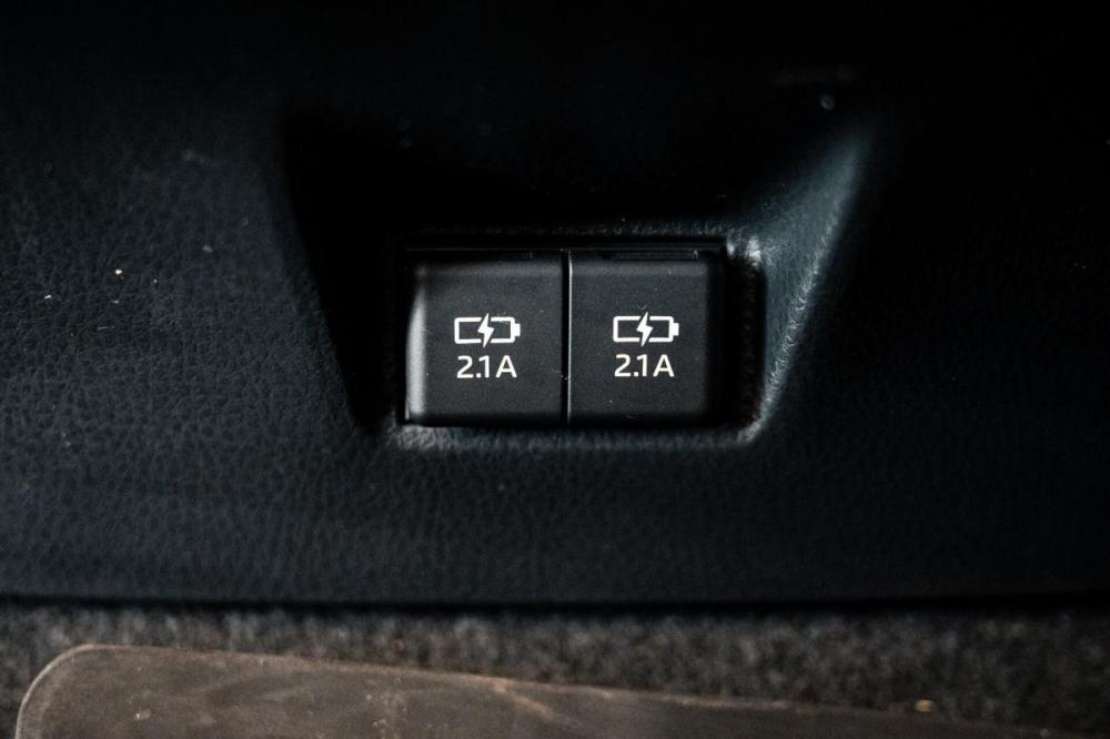 Toyota Camry VIII (XV70) Рестайлинг Оренбург  - изображение 46