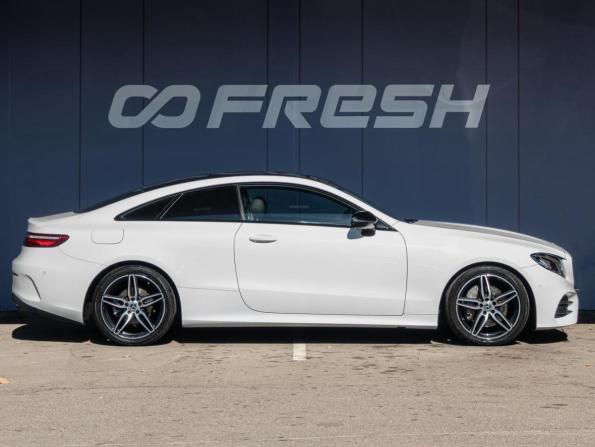 Mercedes-Benz E-Класс V (W213 S213 C238) с пробегом 2017 года, цена 3 640 000 рублей, 102551 км, купе-хардтоп, Автокод Объявления