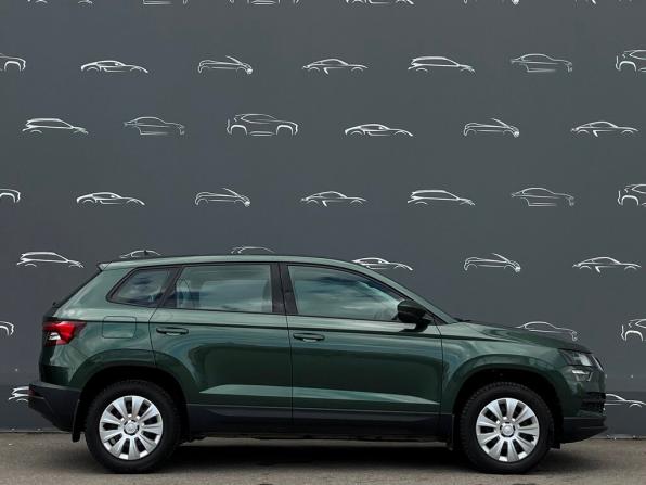 Skoda Karoq I с пробегом 2021 года, цена 2 550 600 рублей, 11679 км, внедорожник, Автокод Объявления