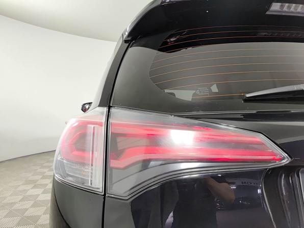 Toyota RAV4 IV (XA40) Рестайлинг с пробегом 2018 года, цена 2 450 000 рублей, 138982 км, внедорожник, Автокод Объявления