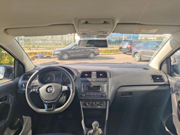 Volkswagen Polo V Рестайлинг с пробегом 2018 года, цена 995 000 рублей, 99150 км, седан, Автокод Объявления