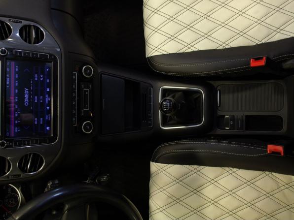 Volkswagen Tiguan I Рестайлинг с пробегом 2014 года, цена 1 345 000 рублей, 185145 км, внедорожник, Автокод Объявления