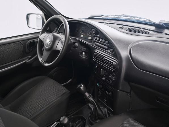 Chevrolet Niva I Рестайлинг с пробегом 2018 года, цена 750 000 рублей, 95339 км, внедорожник, Автокод Объявления