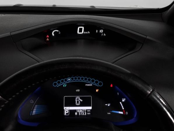 Nissan Leaf I (ZE0/AZE0) с пробегом 2015 года, цена 645 000 рублей, 160000 км, хэтчбек, Автокод Объявления