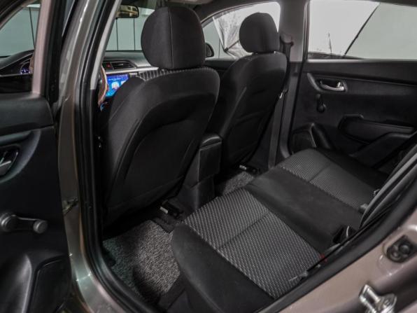 Kia Rio IV с пробегом 2018 года, цена 999 000 рублей, 105322 км, седан, Автокод Объявления