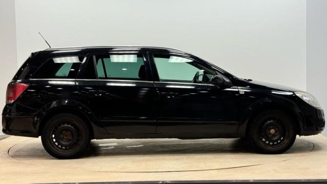 Opel Astra H Рестайлинг с пробегом 2009 года, цена 375 000 рублей, 300762 км, универсал, Автокод Объявления