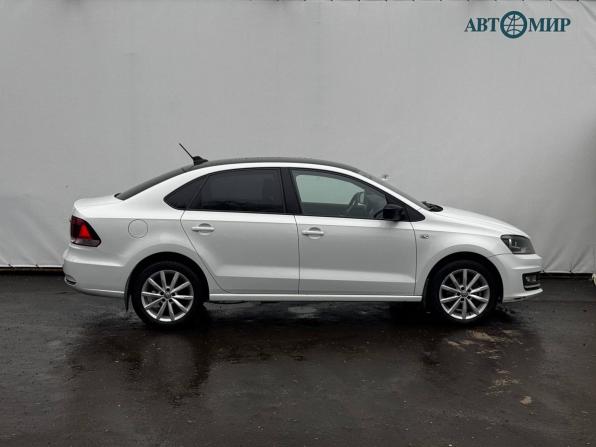 Volkswagen Polo V Рестайлинг с пробегом 2017 года, цена 1 053 000 рублей, 149886 км, седан, Автокод Объявления