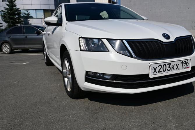 Skoda Octavia III (A7) Рестайлинг с пробегом 2019 года, цена 1 730 000 рублей, 96000 км, лифтбек, Автокод Объявления