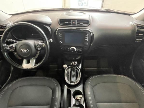 Kia Soul II Рестайлинг с пробегом 2019 года, цена 1 620 000 рублей, 78000 км, хэтчбек, Автокод Объявления
