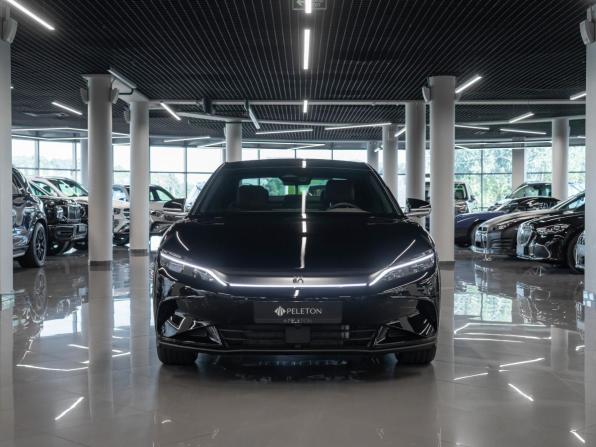 BYD Han I Рестайлинг с пробегом 2024 года, цена 3 900 000 рублей, 45 км, седан, Автокод Объявления