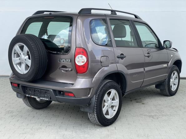 Chevrolet Niva I Рестайлинг с пробегом 2016 года, цена 648 000 рублей, 116805 км, внедорожник, Автокод Объявления