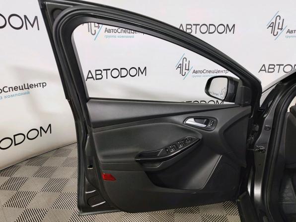 Ford Focus III Рестайлинг с пробегом 2016 года, цена 887 000 рублей, 202275 км, хэтчбек, Автокод Объявления