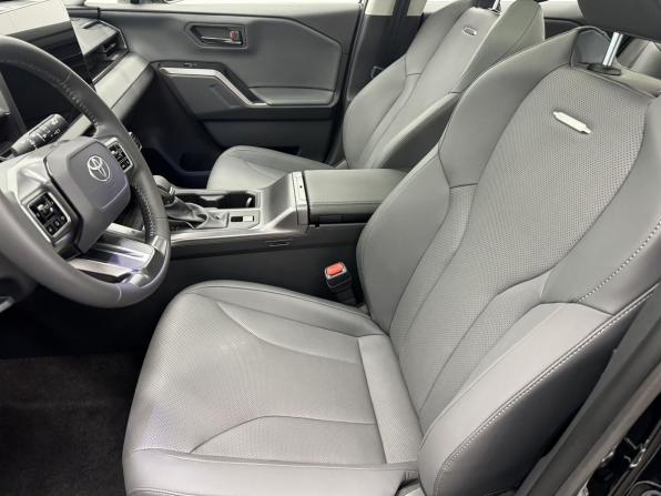 Toyota RAV4 VI (XA60) с пробегом 2026 года, цена 4 000 000 рублей, 25 км, внедорожник, Автокод Объявления