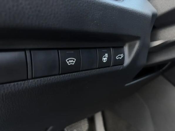 Toyota RAV4 V (XA50) с пробегом 2021 года, цена 3 400 000 рублей, 65700 км, внедорожник, Автокод Объявления