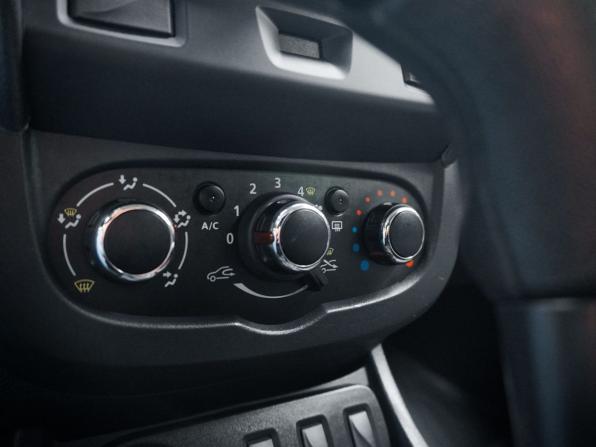 Renault Duster I Рестайлинг с пробегом 2017 года, цена 1 349 000 рублей, 161503 км, внедорожник, Автокод Объявления
