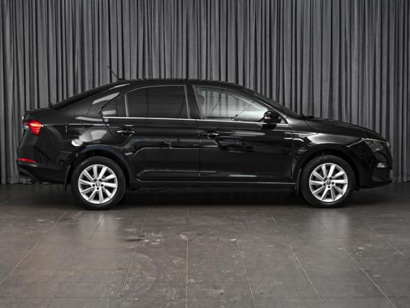 Skoda Rapid II с пробегом 2021 года, цена 1 754 000 рублей, 91236 км, лифтбек, Автокод Объявления