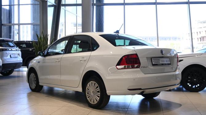 Volkswagen Polo V Рестайлинг с пробегом 2018 года, цена 1 320 000 рублей, 138105 км, седан, Автокод Объявления