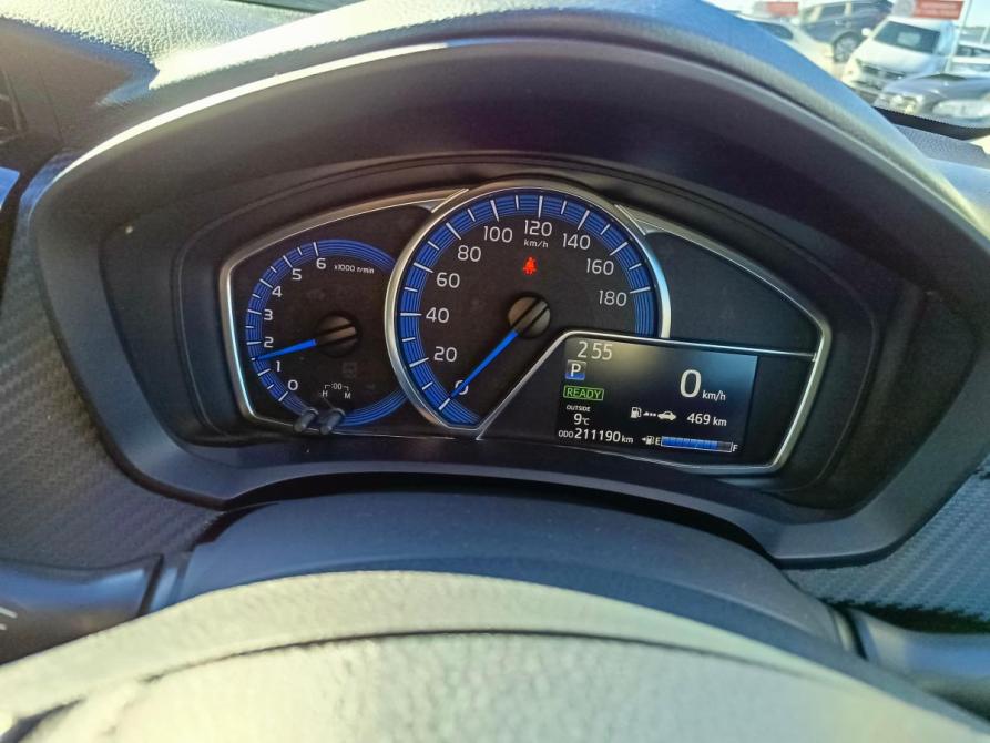 Toyota Corolla XI (E160 E170 E180) Рестайлинг 1 Тюмень  - изображение 19