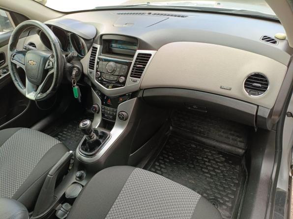 Chevrolet Cruze I с пробегом 2012 года, цена 579 000 рублей, 236701 км, хэтчбек, Автокод Объявления