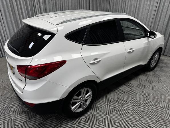 Hyundai ix35 I Рестайлинг с пробегом 2013 года, цена 1 350 000 рублей, 203505 км, внедорожник, Автокод Объявления