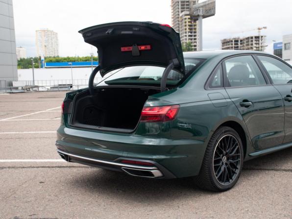 Audi A4 V (B9) Рестайлинг с пробегом 2021 года, цена 3 898 000 рублей, 84920 км, седан, Автокод Объявления