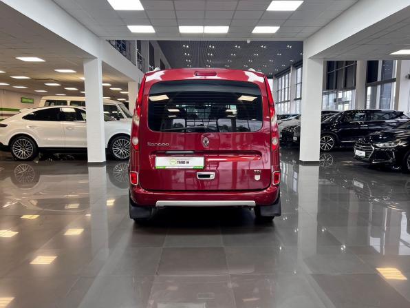 Renault Kangoo II с пробегом 2010 года, цена 775 000 рублей, 273171 км, компактвэн, Автокод Объявления