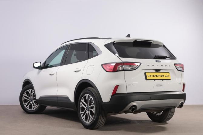 Ford Escape IV с пробегом 2021 года, цена 2 599 000 рублей, 31000 км, внедорожник, Автокод Объявления