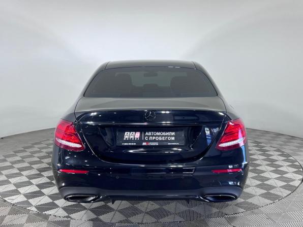 Mercedes-Benz E-Класс V (W213 S213 C238) с пробегом 2018 года, цена 3 230 000 рублей, 128641 км, седан, Автокод Объявления