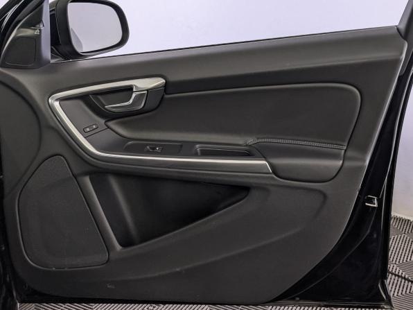 Volvo S60 II Рестайлинг с пробегом 2017 года, цена 2 150 000 рублей, 53376 км, седан, Автокод Объявления