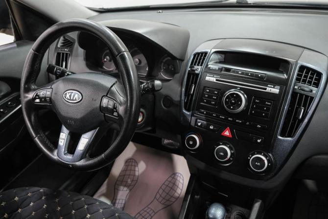 Kia Ceed I Рестайлинг с пробегом 2010 года, цена 729 000 рублей, 189000 км, хэтчбек, Автокод Объявления