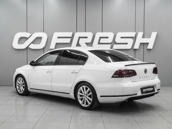 Volkswagen Passat B7 с пробегом 2013 года, цена 1 530 000 рублей, 228373 км, седан, Автокод Объявления