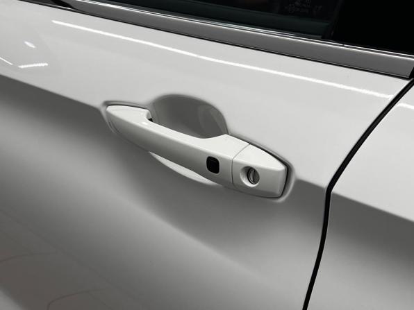 Mitsubishi Outlander IV с пробегом 2023 года, цена 3 575 000 рублей, 53009 км, внедорожник, Автокод Объявления