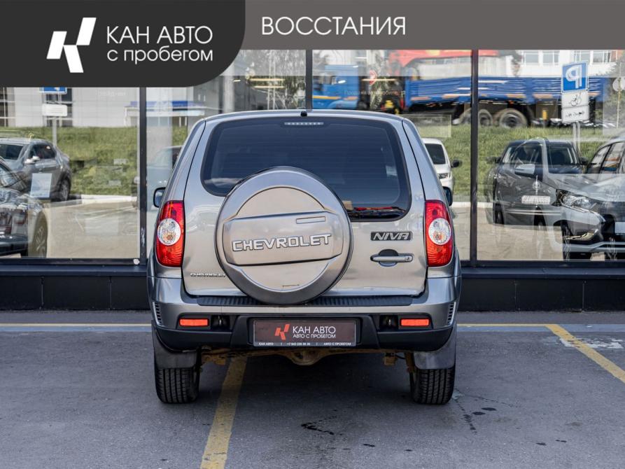 Chevrolet Niva I Рестайлинг Казань  - изображение 4