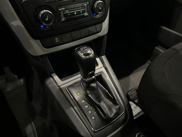 Skoda Yeti I с пробегом 2013 года, цена 849 000 рублей, 164805 км, внедорожник, Автокод Объявления